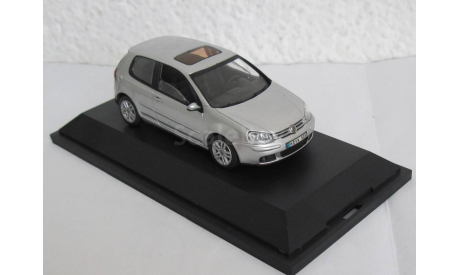 Vw Volkswagen Golf V 3 двери 1/43 Schuco, масштабная модель, scale43