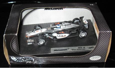 Hot Wheels 1:43 Гран-при Легенды Формула 1 F1 RBA Мерседес F1 McLAREN MERCEDES MP4-16 Mika HAKKINEN, масштабная модель, 1/43