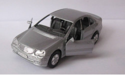 Mercedes benz C - Klass 1:39 Welly