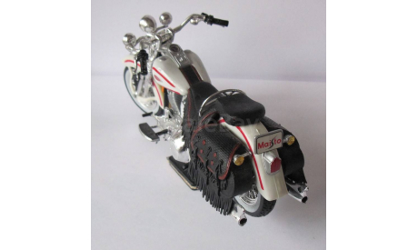 Модель мотоцикла Harley Davidson Heritage Springer 1-18  Maisto, масштабная модель мотоцикла, 1:18, 1/18, Harley-Davidson