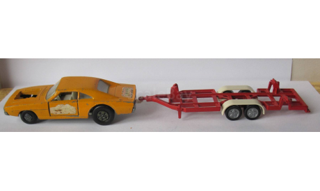 MATCHBOX SPEEDKINGS K-22 DODGE DRAGSTER 1971 1:43, масштабная модель