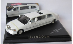 Lincoln Limousine 2000  1:43 Sun Star