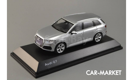 1:43 — Audi Q7 (2015) Foil Silver, масштабная модель, Spark, scale43