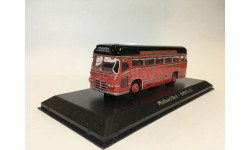 Midland Red BMMO C5  Atlas 1/72