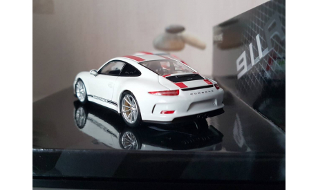 Porsche 911 R 1967-2016 Limited Edition 300pcs., масштабная модель, Minichamps, 1:43, 1/43