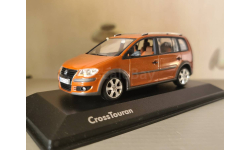 VW Cross Touran