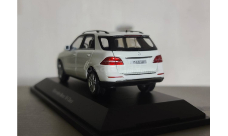 Mercedes Benz M Classe, масштабная модель, Mercedes-Benz, Minichamps, 1:43, 1/43