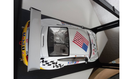 Porsche 911 GT3 R 1:18 Autoart, масштабная модель, scale18