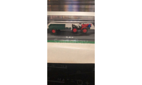 TZ 4K-14, Тракторы 86, красный / зеленый, масштабная модель трактора, 1:43, 1/43, Тракторы. История, люди, машины. (Hachette collections)