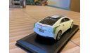CADILLAC ConverJ, white, масштабная модель, Luxury Diecast (USA), scale43