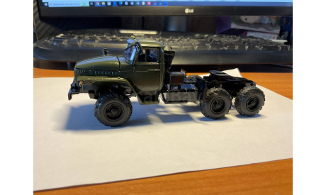 УРАЛ 44202 тягач, хаки, масштабная модель, 1:43, 1/43, Элекон