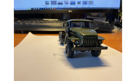 УРАЛ 44202 тягач, хаки, масштабная модель, 1:43, 1/43, Элекон