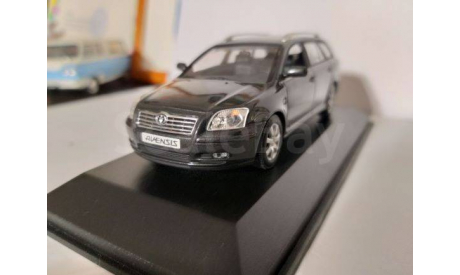 TOYOTA Avensis Minichamps, масштабная модель, scale43