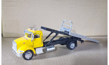 Peterbilt 335 Эвакуатор, масштабная модель, New-Ray Toys, scale43