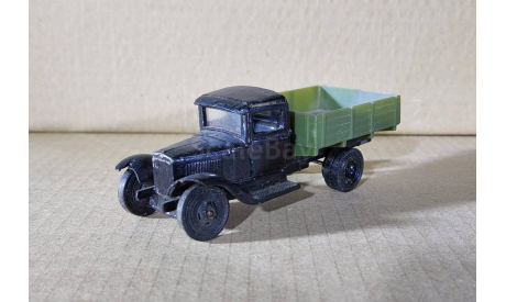 ГАЗ АА, масштабная модель, Двигатель, scale43