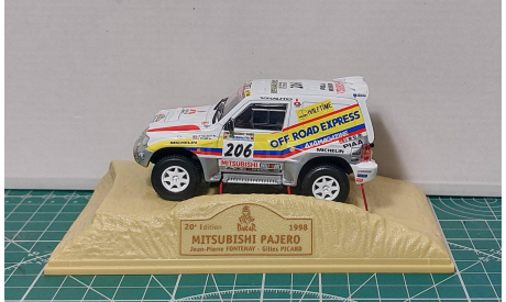 Mitsubishi Pajero Evolution DakaR 1998, масштабная модель, Norev, scale43