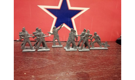 революционные матросы  СССР+, фигурка, scale0