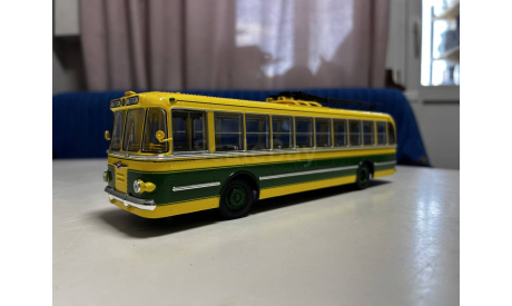 Модель троллейбуса тбу-1 (Ultra models), масштабная модель, scale43