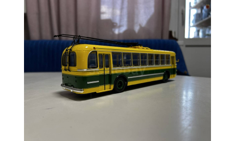 Модель троллейбуса тбу-1 (Ultra models), масштабная модель, scale43