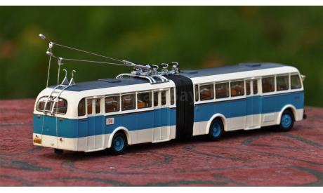 BK560 1:64 ПОКУПАЯ МОДЕЛЬ ВЫ ЭКОНОМИТЕ! Читайте описание, масштабная модель, scale64