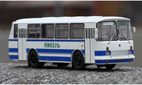 ЛАЗ 695Н бело-голубой, масштабная модель, Classicbus, scale43