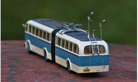 BK560 1:64 ПОКУПАЯ МОДЕЛЬ ВЫ ЭКОНОМИТЕ! Читайте описание, масштабная модель, scale64