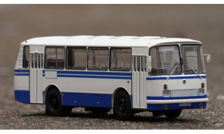 Масштабная модель 695Н бело-синий, масштабная модель, ЛАЗ, Classicbus, 1:43, 1/43