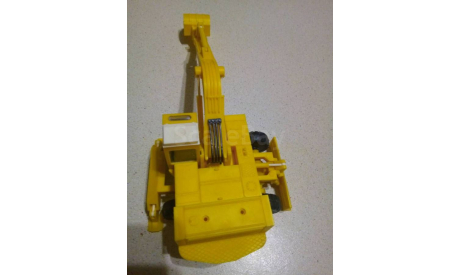 Экскаватор АТЭК, редкая масштабная модель, Киев, 1:43, 1/43