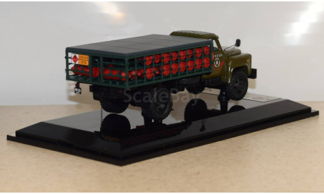 СТБ1-52-08 - 1981 г. с приклеенными проушинами, масштабная модель, ГАЗ, DIP-models, scale43
