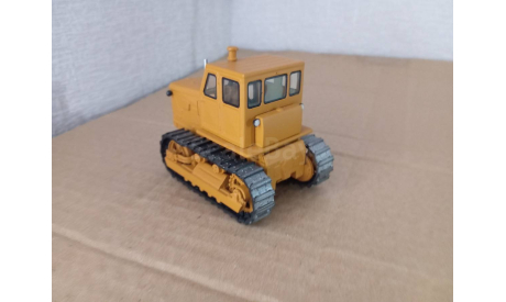 Т-100 от Скейл, масштабная модель, scale43