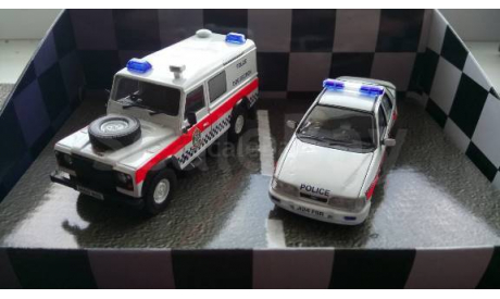 1:43 Land Rover Defender 110 + Ford Sierra (Corgi) TP1002 Tayside Police set, масштабная модель, Land Rover Ford, 1/43