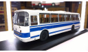 Лаз 699 Р (LAZ699R) белый с синими полосами, масштабная модель, Classicbus, scale43