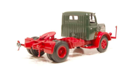 Henschel HS 140S Тягач 1:43 Minichamps, масштабная модель, scale43