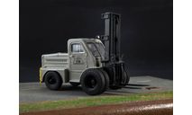 Львовский погрузчик ЛЗА-4045 1:43 Model Pro, масштабная модель, scale43