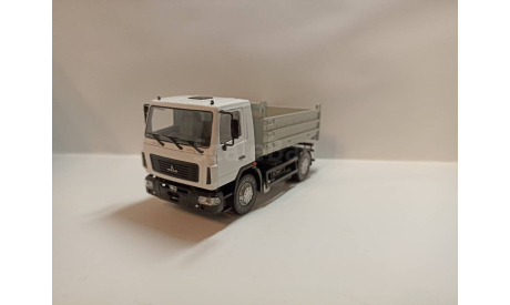 МАЗ 5550 Рестайлинг Самосвал 1:43 АИСТ, масштабная модель, Автоистория (АИСТ), scale43