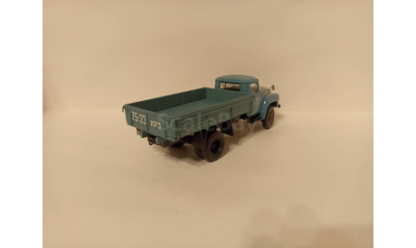 ЗИЛ 130 Бортовой 1972 DIP 1:43, масштабная модель, DiP Models, scale43