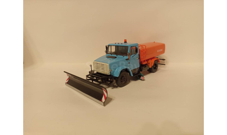 КО-829А (ЗИЛ 4333) поливомоечная 1:43 SSM, масштабная модель, Start Scale Models (SSM), scale43