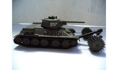 Т-34/76 с минным тралом «Восточный экспресс» 1/72, сборные модели бронетехники, танков, бтт, scale72