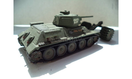 Т-34/76 с минным тралом «Восточный экспресс» 1/72, сборные модели бронетехники, танков, бтт, scale72