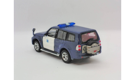 Mitsubishi Pajero IV Police (2015) - Tiny Toys - 1:64, масштабная модель, scale64