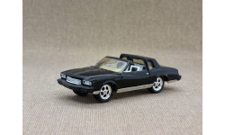 Chevrolet Monte Carlo Targa (1980) - Hot Wheels - 1:64