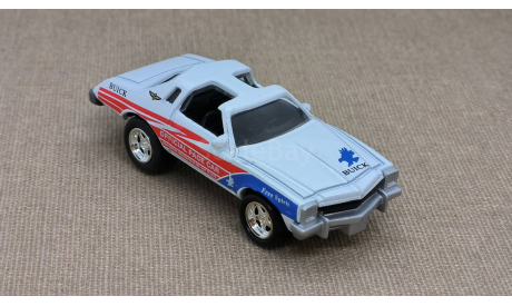 Buick Century T-top Indy 500 Pace Car (1975) - Johnny Lightning - 1:64, масштабная модель, scale64