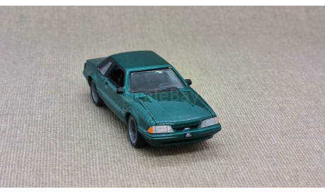 Ford Mustang (1992) - Greenlight - 1:64, масштабная модель, Greenlight Collectibles, scale64