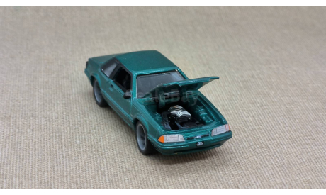 Ford Mustang (1992) - Greenlight - 1:64, масштабная модель, Greenlight Collectibles, scale64