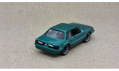 Ford Mustang (1992) - Greenlight - 1:64, масштабная модель, Greenlight Collectibles, scale64
