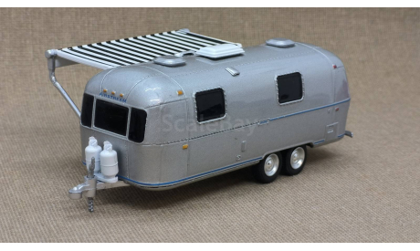 Airstream Land Yacht Safari (1971) - Greenlight - 1:64, масштабная модель, Greenlight Collectibles, scale64