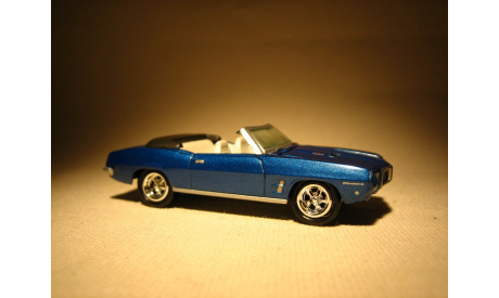 Pontiac Firebird Convertible (1969) - Johnny Lightning - 1:64, масштабная модель, 1/64