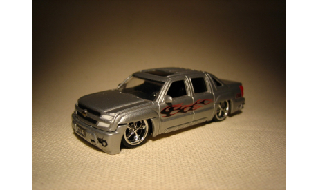 Chevrolet Avalanche (2002) - Jada - 1:64, масштабная модель, 1/64