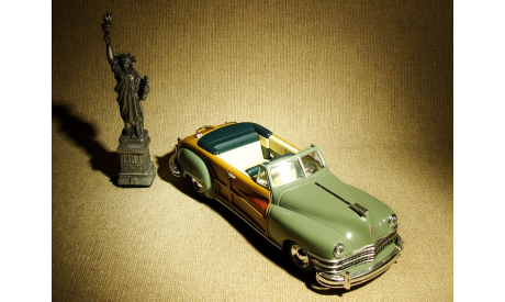 Chrysler Town & Country (1947) - Sun Star - 1:43, масштабная модель, 1/43