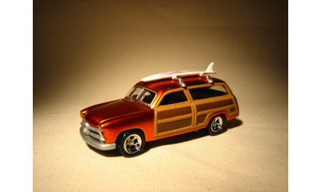 Ford Custom Woody Wagon (1949) - 100% Hot Wheels - 1:64, масштабная модель, 1/64